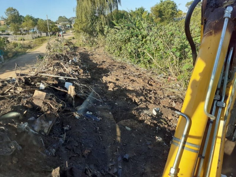 rua-paixao-coelho-recebe-servico-de-limpeza