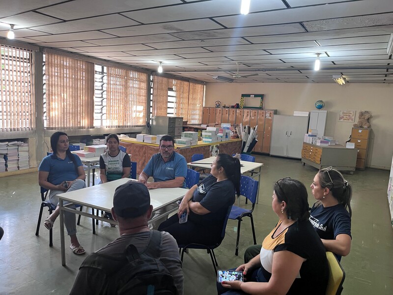 Prefeito e Vice-Prefeito visitam Escola Anchieta para acompanhar melhorias e organização de espaços escolares