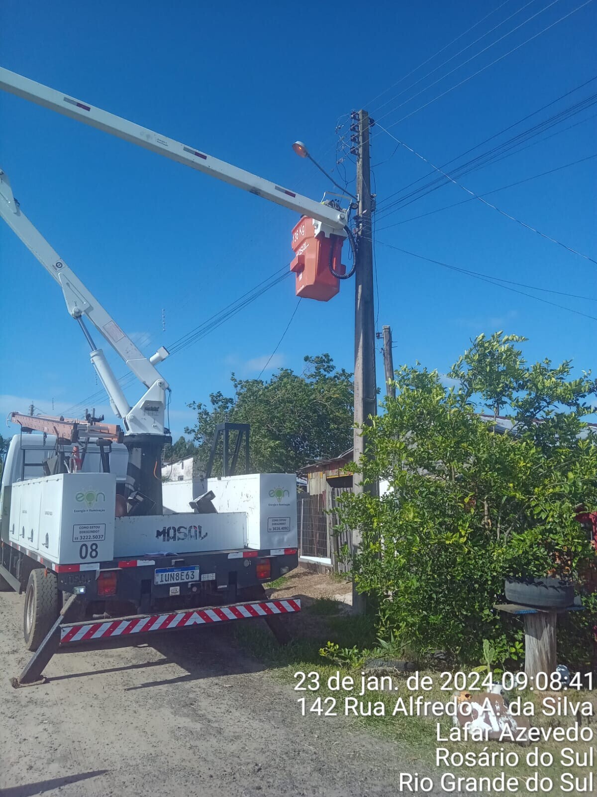 prefeitura-municipal-realiza-mais-servicos-na-iluminacao-publica